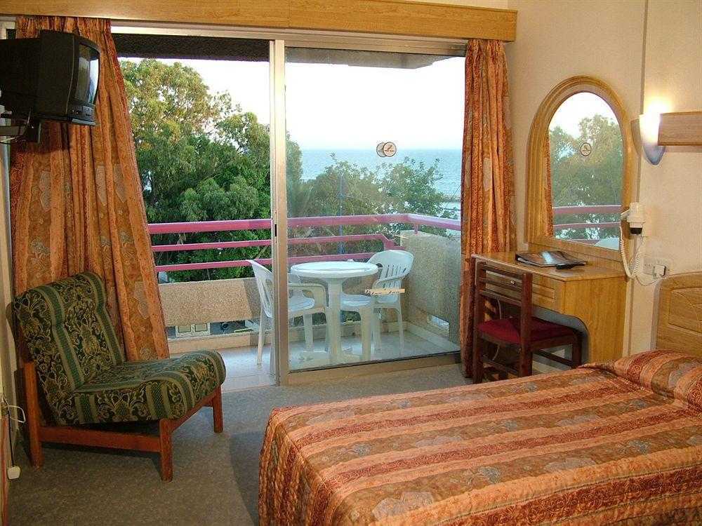 Arsinoe Beach Hotel Limassol Ngoại thất bức ảnh